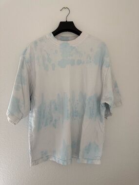 Zara Light Blue and White Tie-Dye Crewneck